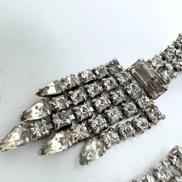 Eisenberg Chandelier Earrings Unsigned Rhinestone Cascading Screwback 2.5" Vtg - Picture 5 of 8